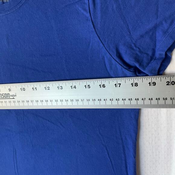 Champion Women Short Sleeve Crewneck T-shirt Size M, Solid Blue - Picture 3 of 6